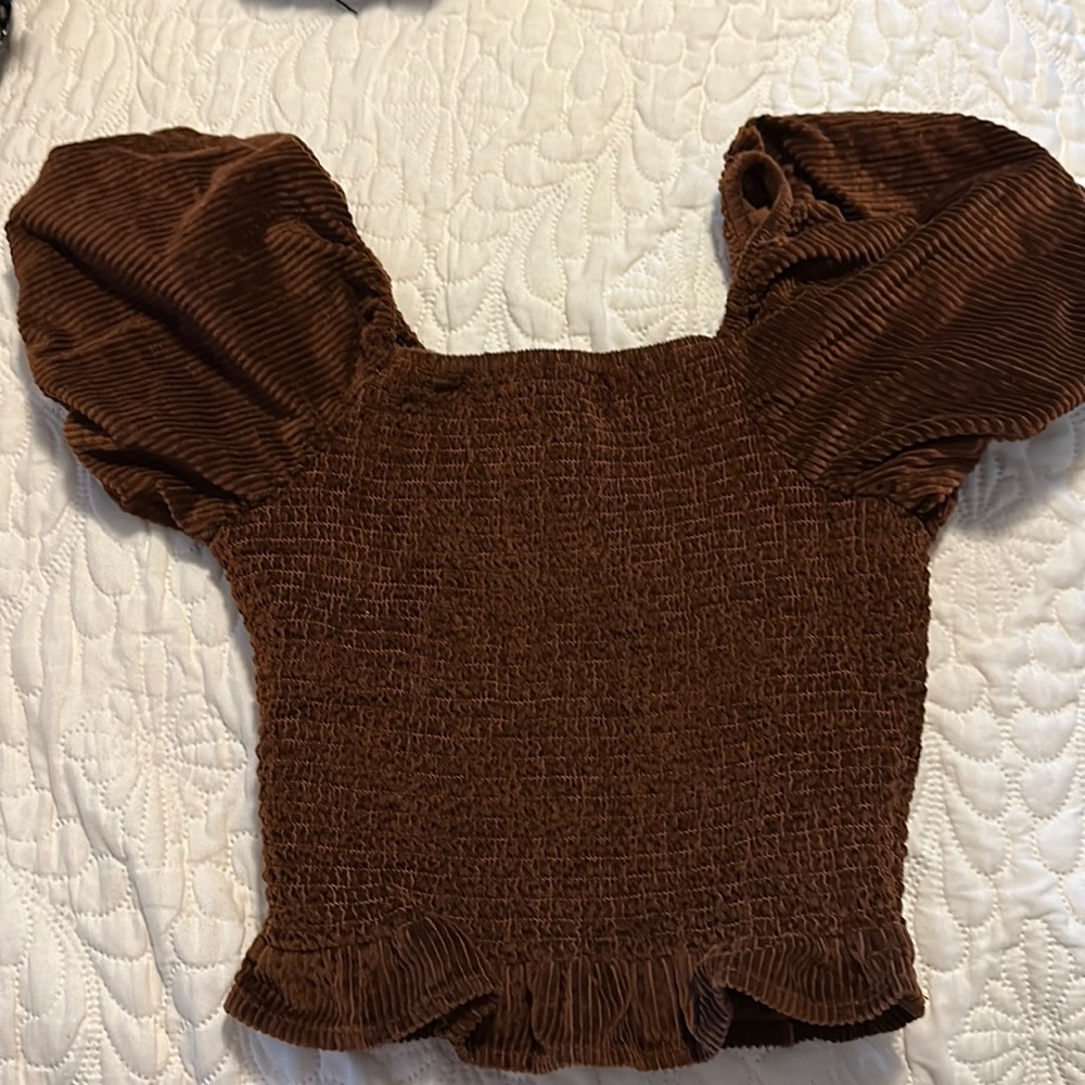 Cutest fall top!